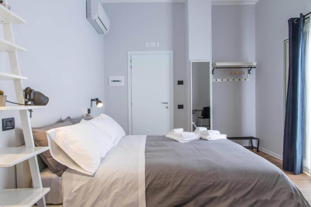 Bed and Breakfast Cortile Umberto I Чефалу Экстерьер фото